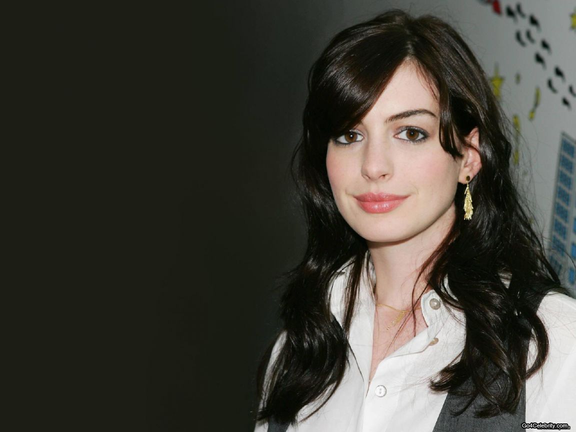 http://2.bp.blogspot.com/-XtxEGuab7r0/T0Cbt7PIwtI/AAAAAAAAAWc/NKDgq5gniJk/s1600/Anne-Hathaway-1152x864.jpg