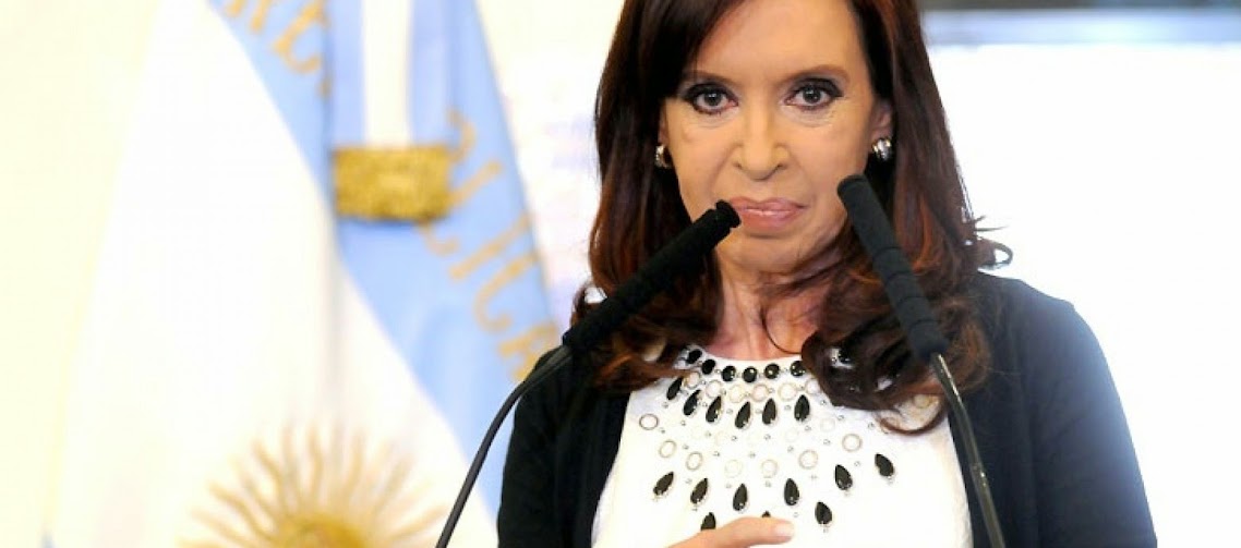http://2.bp.blogspot.com/-XuMacNE6SCg/VAXfIicnyII/AAAAAAAARH4/kvTDZCvbAdQ/s1138/cristina12-1560x690_c.jpg