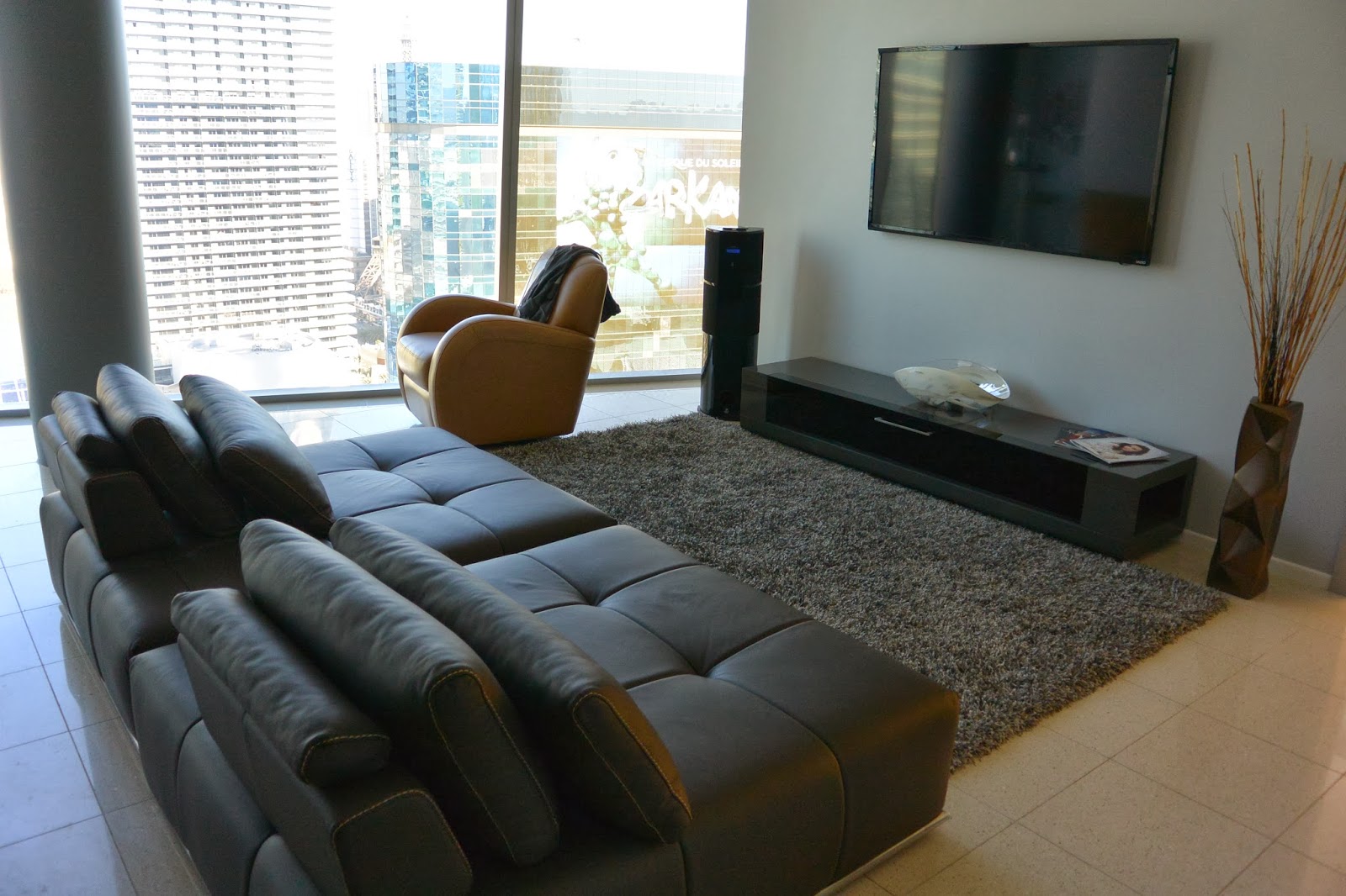 Las Vegas Condos, Strip High Rises, Las Vegas Luxury Real Estate News VEER TOWERS