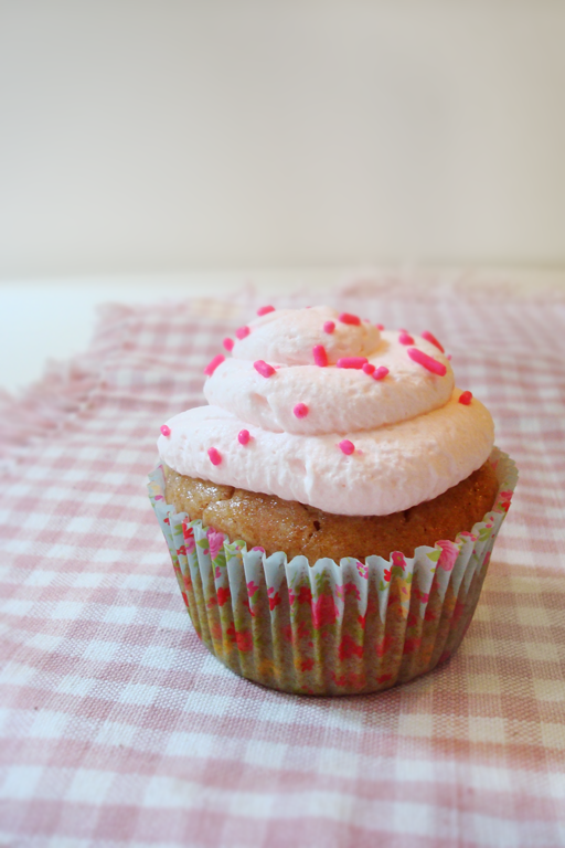 Pink Lemonade Cupcakes made with SweetLeaf Stevia