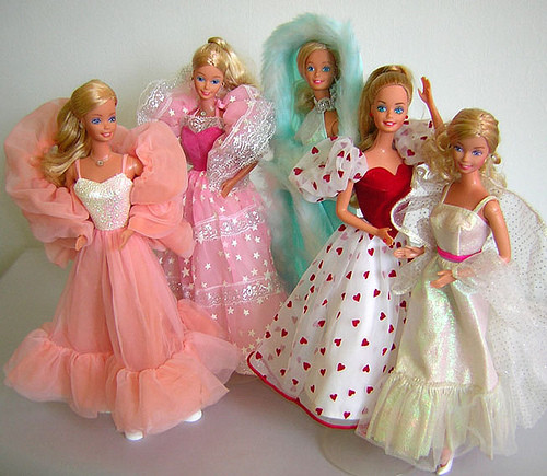 EL BAUL DE LOS SUEÑOS: BARBIES DE LOS 80...