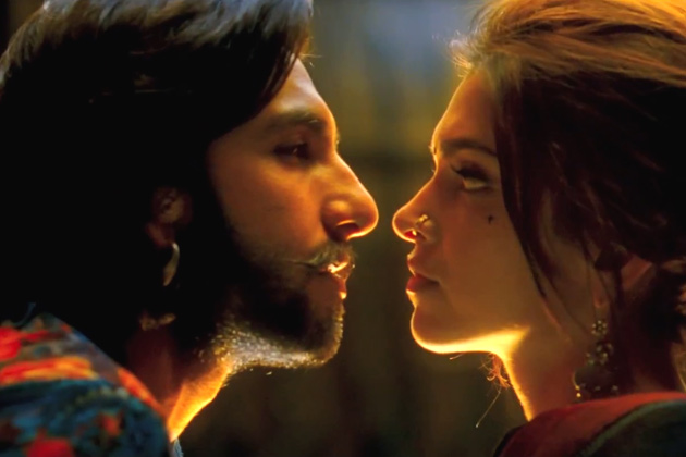 Deepika padukone hot kiss Photos ~ Actress Navel Photo pics