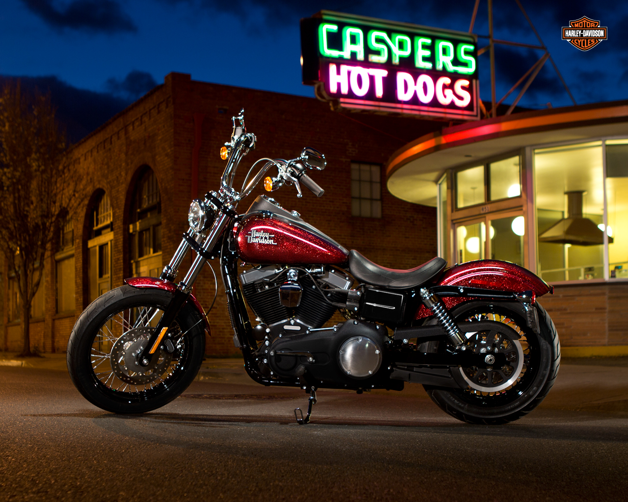 http://2.bp.blogspot.com/-Xw-xGD54hKc/UKjPW1KqN1I/AAAAAAAAAfw/0OdGn2sFS8Y/s1600/13-hd-street-bob-2013%20Harley-Davidson%20HD%20wallpaper.jpg