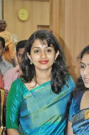 Meera-Jasmine-hot-in-saree-6