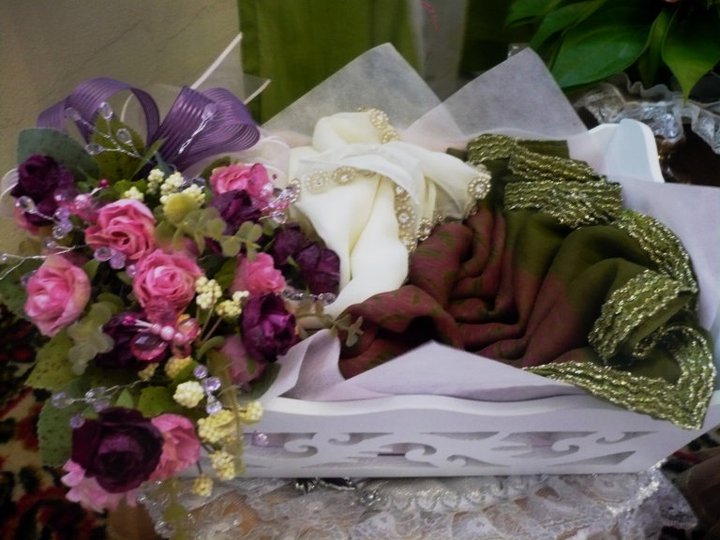 Hantaran Tunang English Style