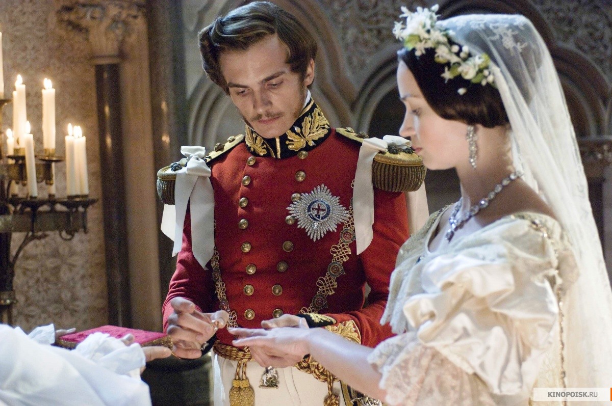 Little Dorrit (Claire Foy)