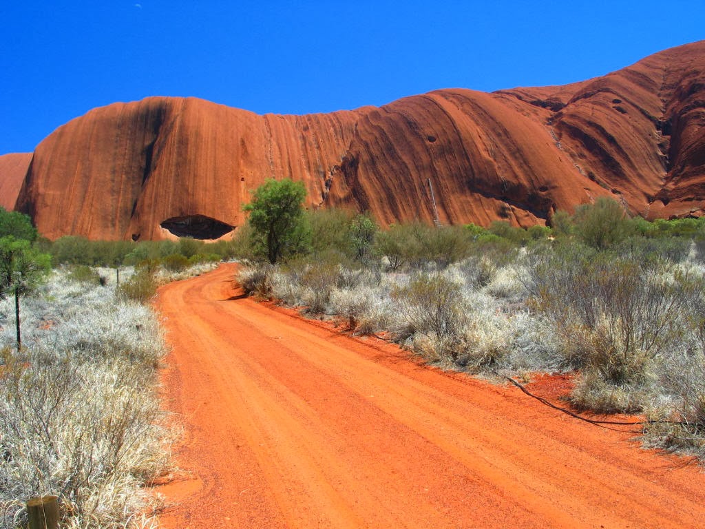 Ayers Rock, Australia Tourist Destinations