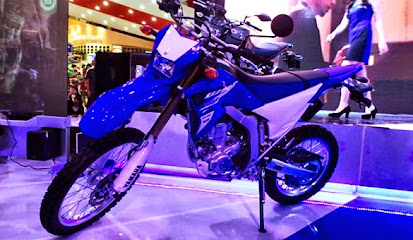 Motor Trail Yamaha WR250R Terbaru 2015 Motor Trail Yamaha WR250R Terbaru 2015