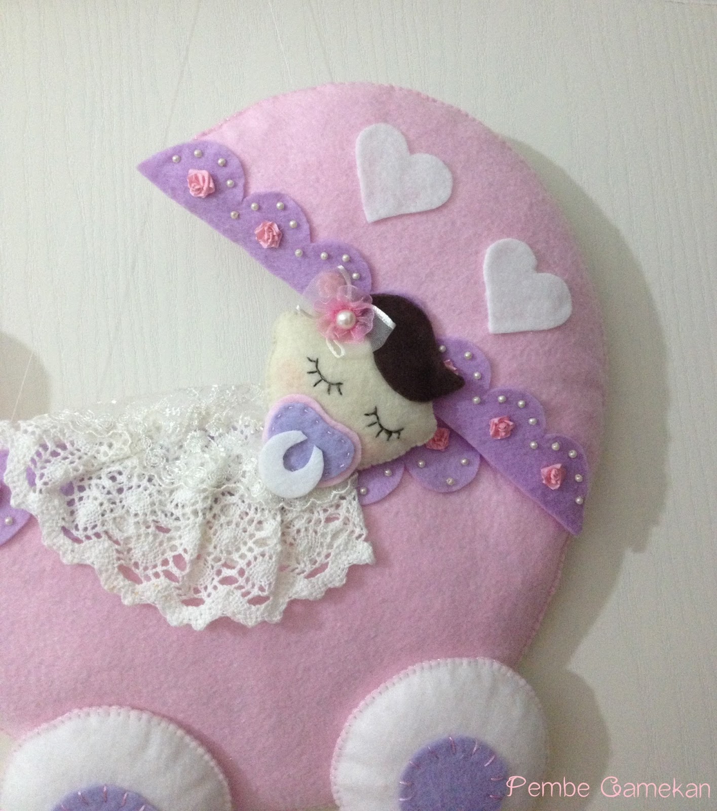 PEMBE CAMEKAN Keçe Tasarım Atölyesi Hediye Dükkanı