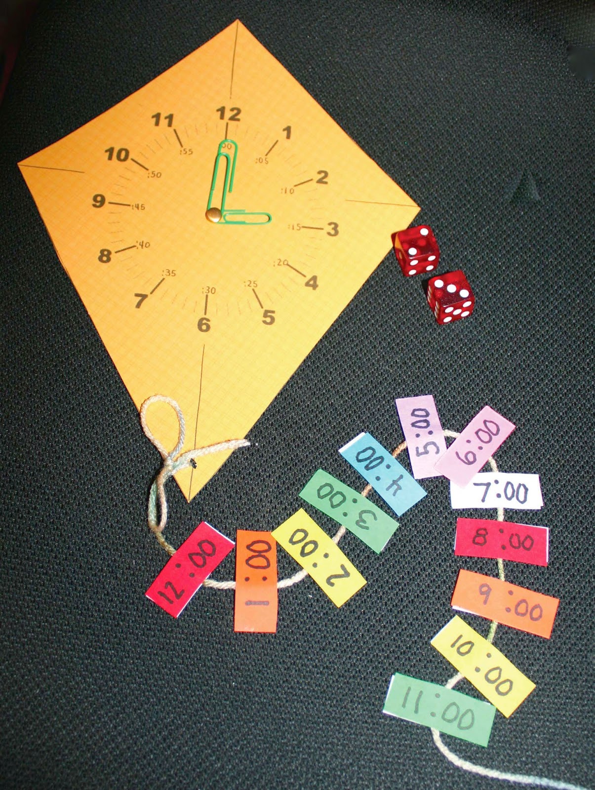 Classroom Freebies Time Flies Telling Time KiteThemed Game