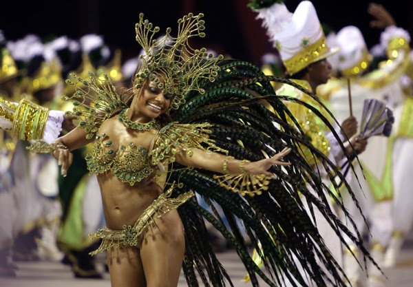 http://www.theage.com.au/ Luciana Boz�n Barroso. http://www.theage.com.au/
