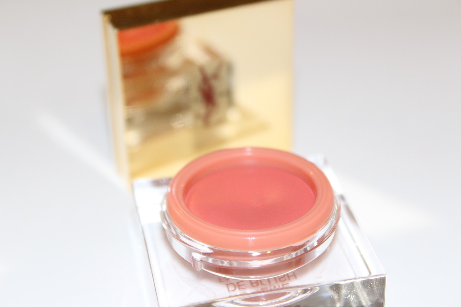 Life and it's Pretty Little Things. Chapter 20 Yves Saint Laurent (YSL) Cream Blush 1 Velvet