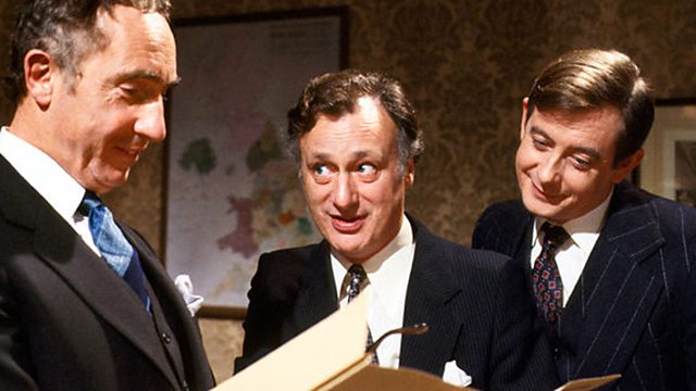 yes minister the most influential sit com of all time warped factor words in the key of geek