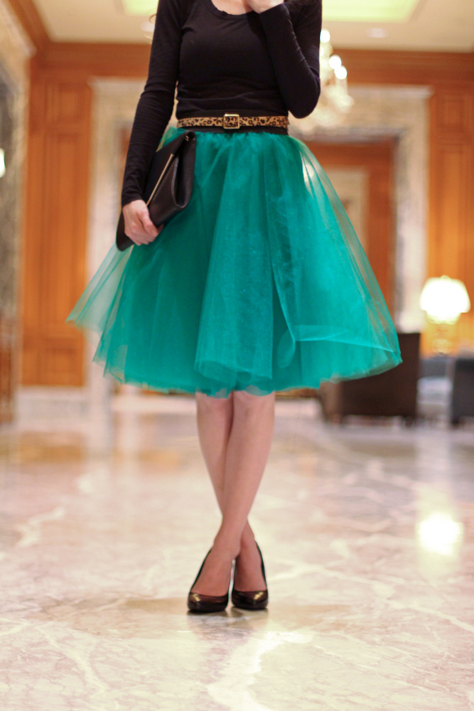Make your own tulle skirt in about an hour (and for under $25!)