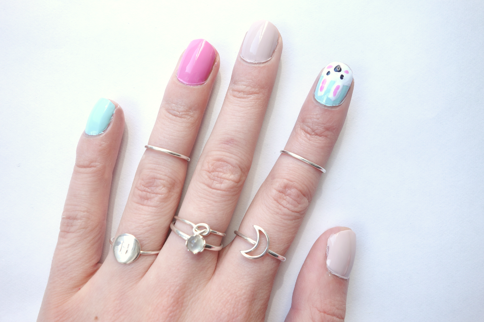 2. Cute Easter Bunny Nail Art for 2024 - wide 3