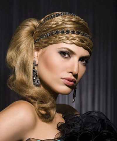 Sweet  Hairstyle For Party