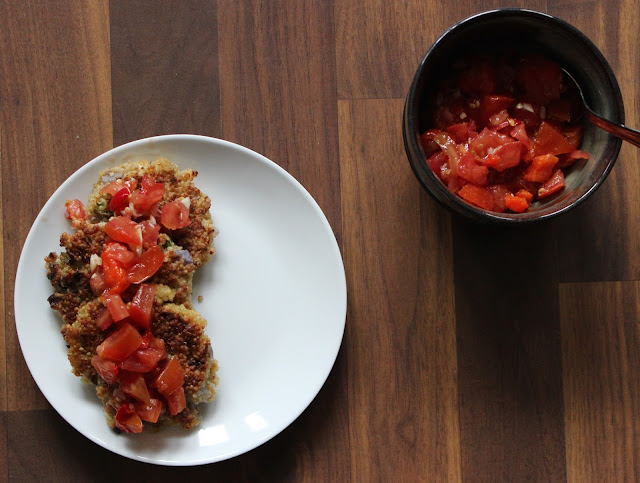 Quinoa Cakes with Tomato-Pepper Chutney | A Hoppy Medium