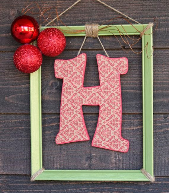 The Art Of Up-Cycling: Christmas Door Decorating Ideas- Fab Decorating Ideas For Doors