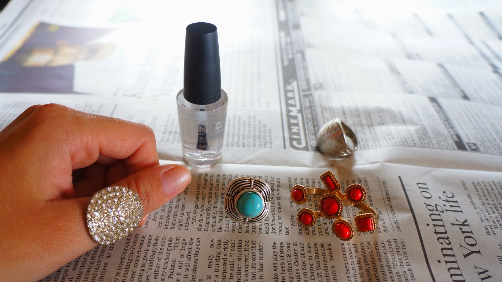 DIY How to Prevent Your Inexpensive Rings From Turning Your Finger Green!! True Honest Fashion