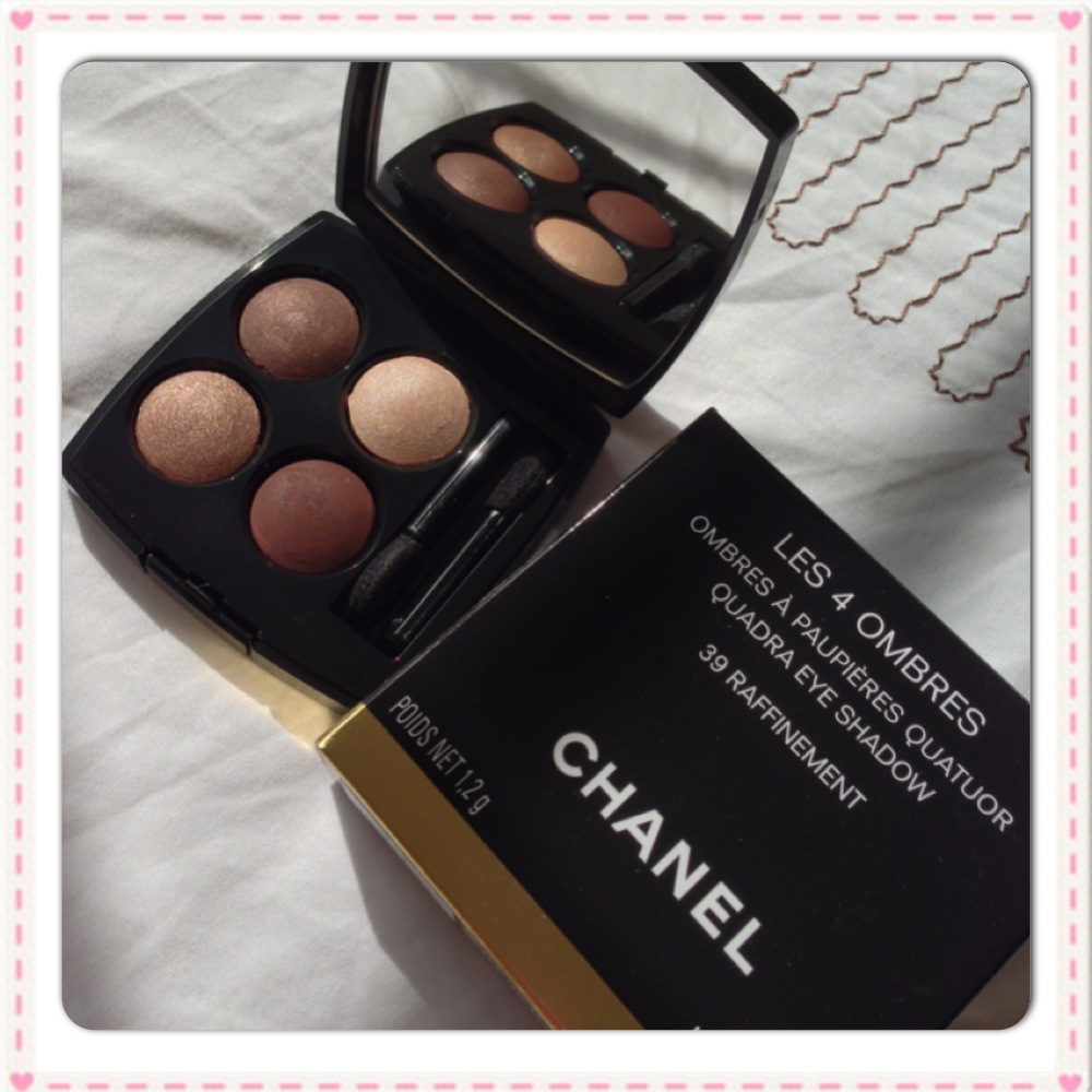 Chanel's Les 4 Ombres Quadra Eye Shadow in Raffinement - Makeup and Beauty  Blog