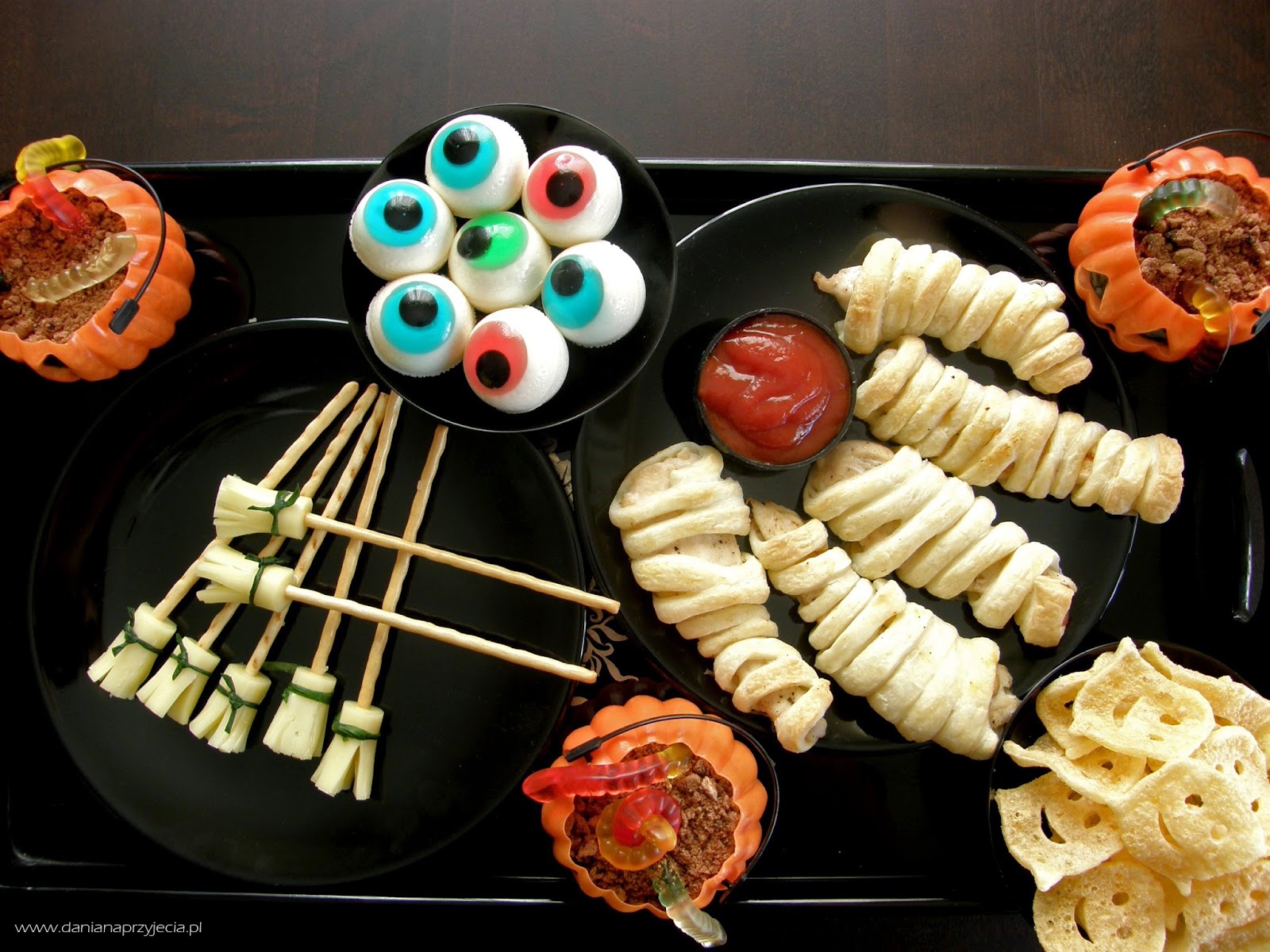 DANIA NA PRZYJĘCIA Przekąski na Halloween.