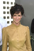 Jennifer Love Hewitt With Wispy Side-Swept Bangs
