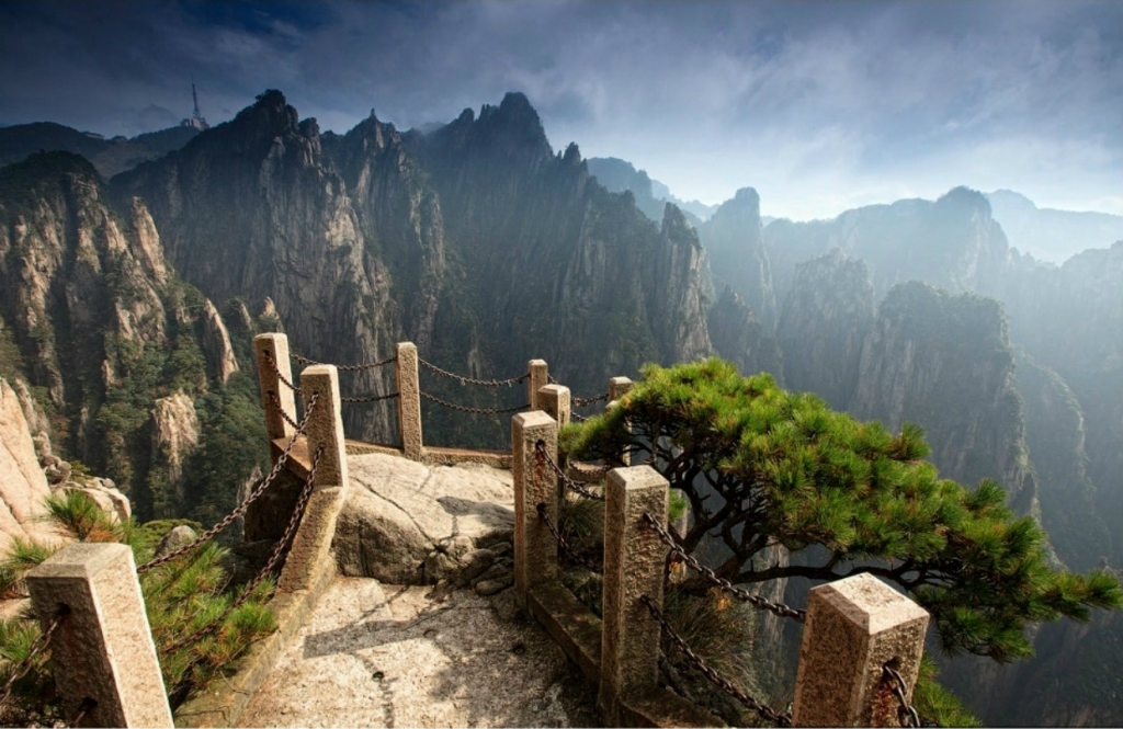 Pix Grove: Huangshan or Yellow Mountain