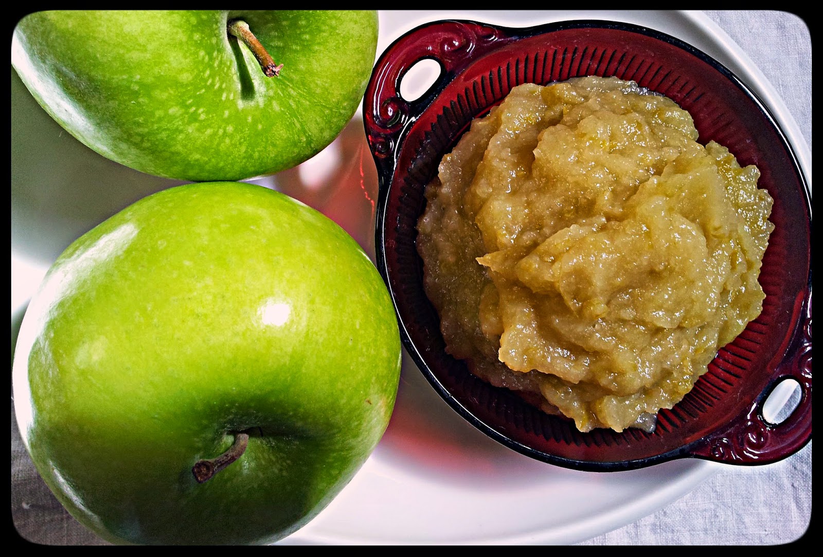 red or green? Spiced Applesauce