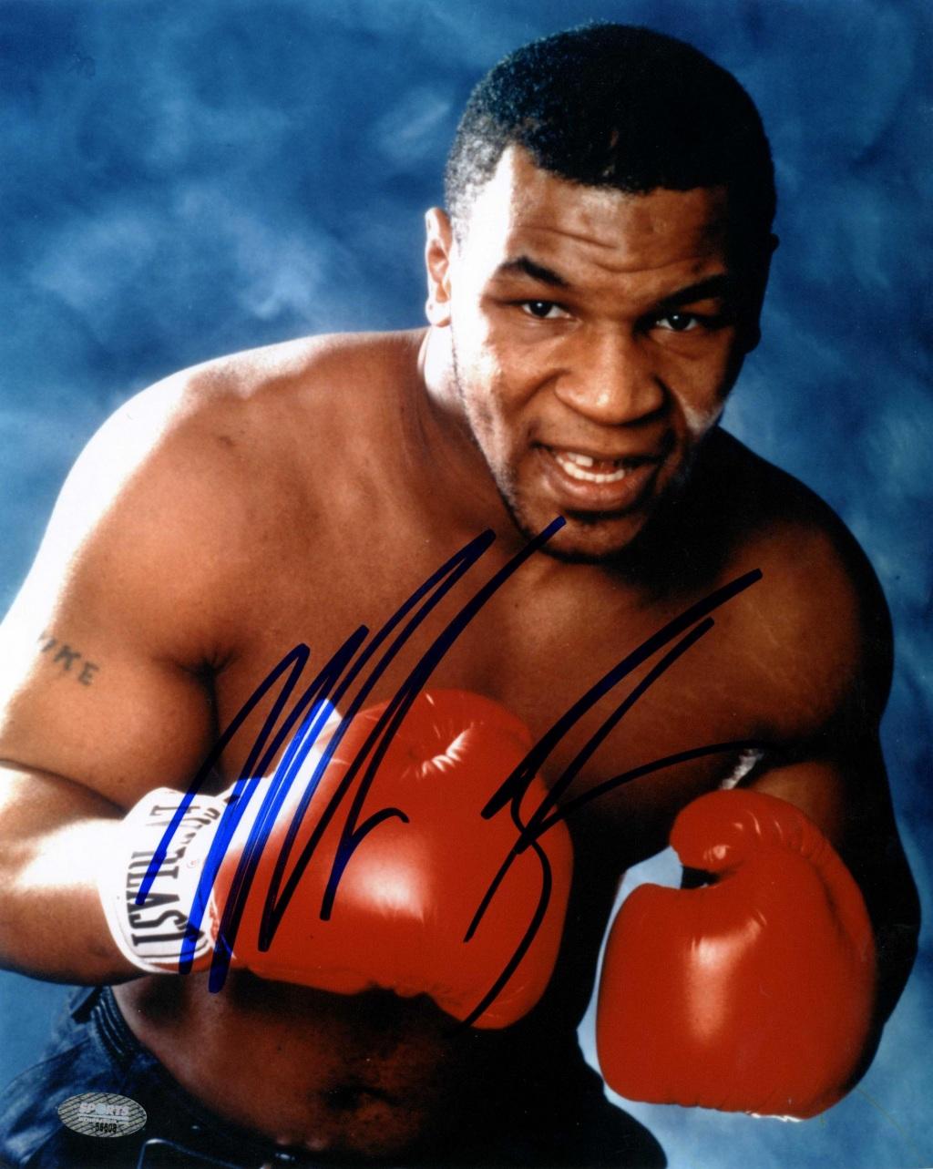 http://2.bp.blogspot.com/-Y6EsLGTMbx0/UQP6qfOdxFI/AAAAAAAAN7c/Y16BxW_Fs-Q/s1600/mike-tyson-shared-photo-1029842849.jpg