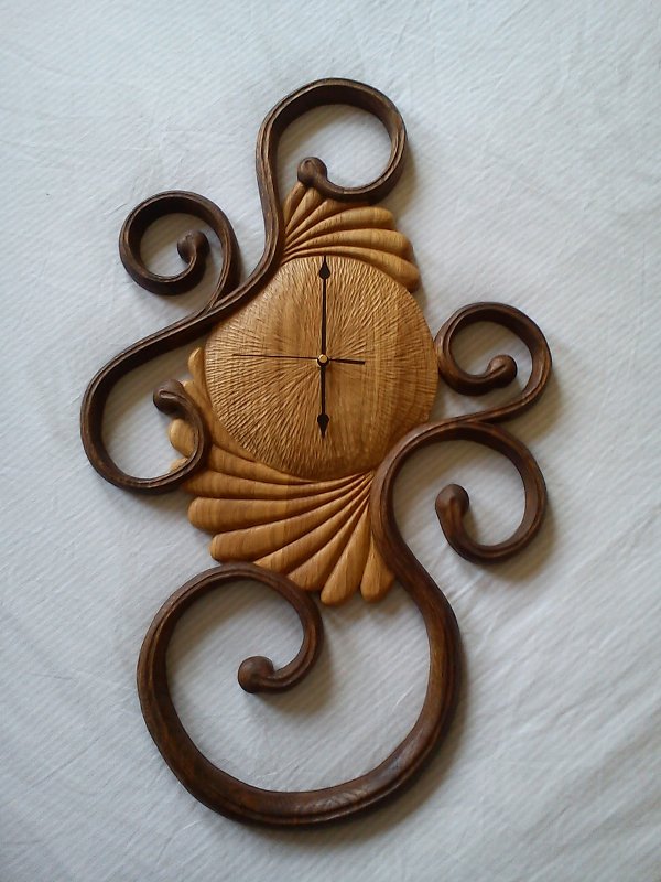 40+ Creative Beautiful and Modern Wall Clocks Spicytec