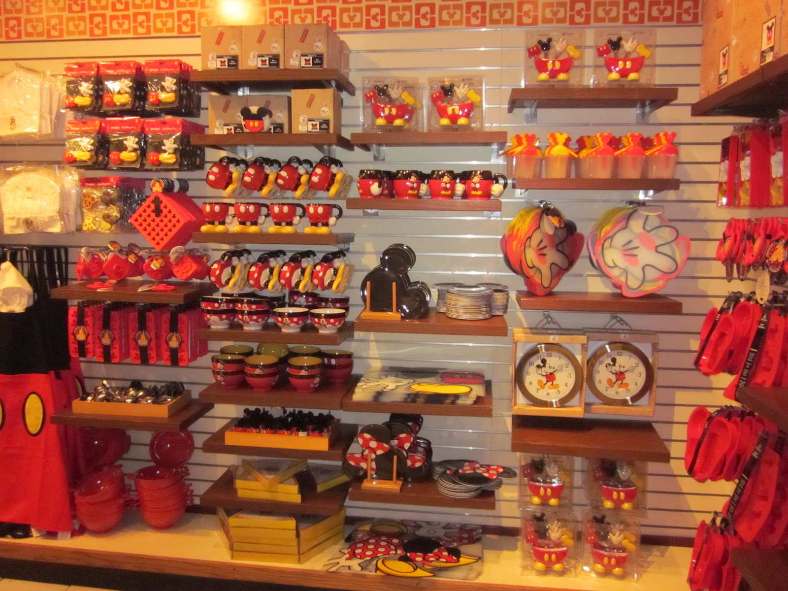 Mickey’s Pantry at Downtown Disney Review Tips from the Magical Divas and Devos