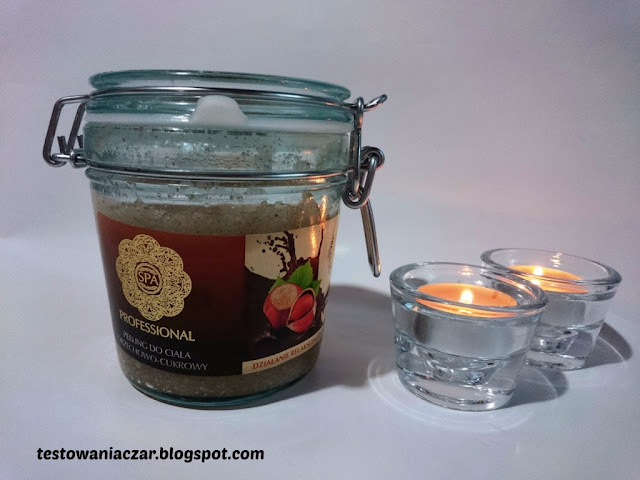 Orzechowo - cukrowy peeling do ciała Spa Vintage Body Oil.