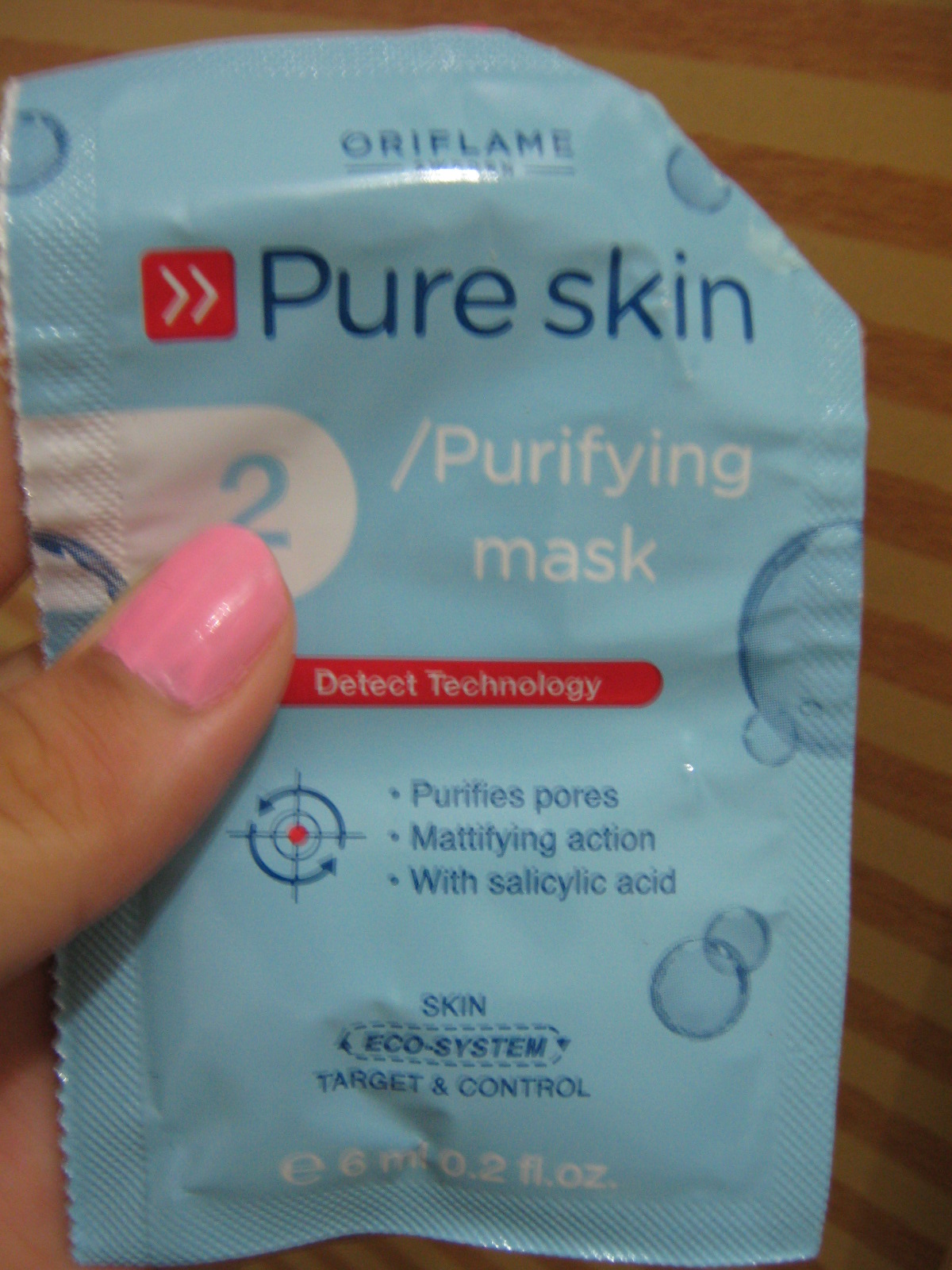 [ Review ] Pure Skin Clarifying Scrub and Purifying Mask Oriflame
