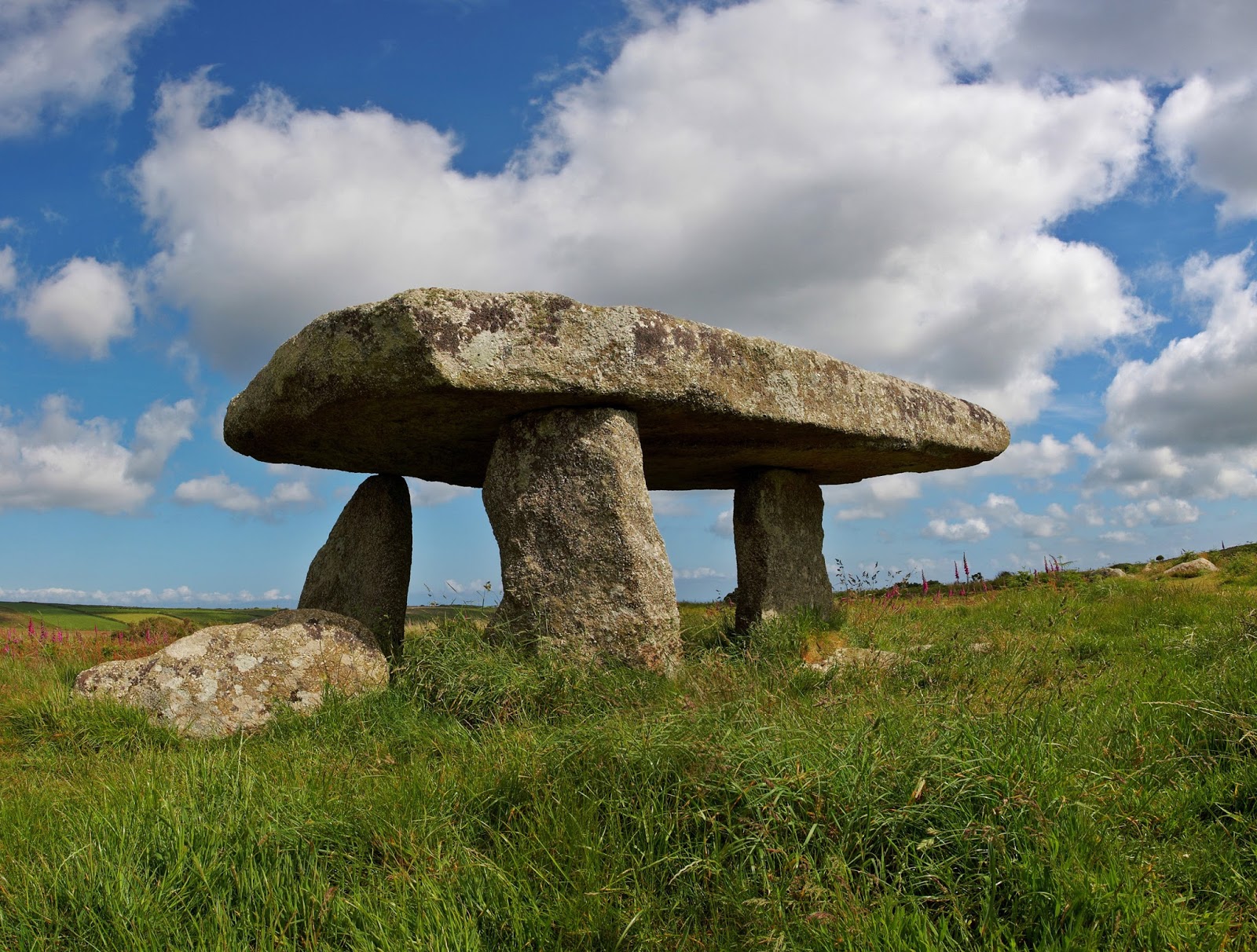 long coast dolmen