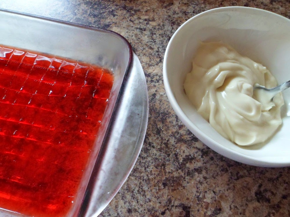 Tailgating Recipes Go Badgers Vanilla Pudding and Strawberry JellO