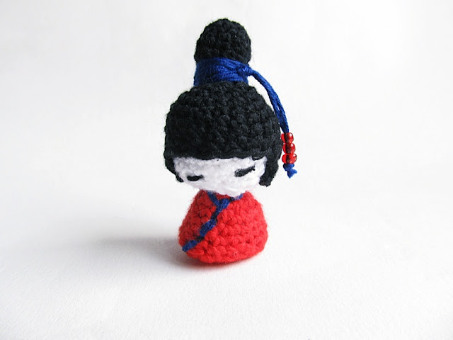 {Amigurumi Kokeshi Dolls} - Little Things Blogged