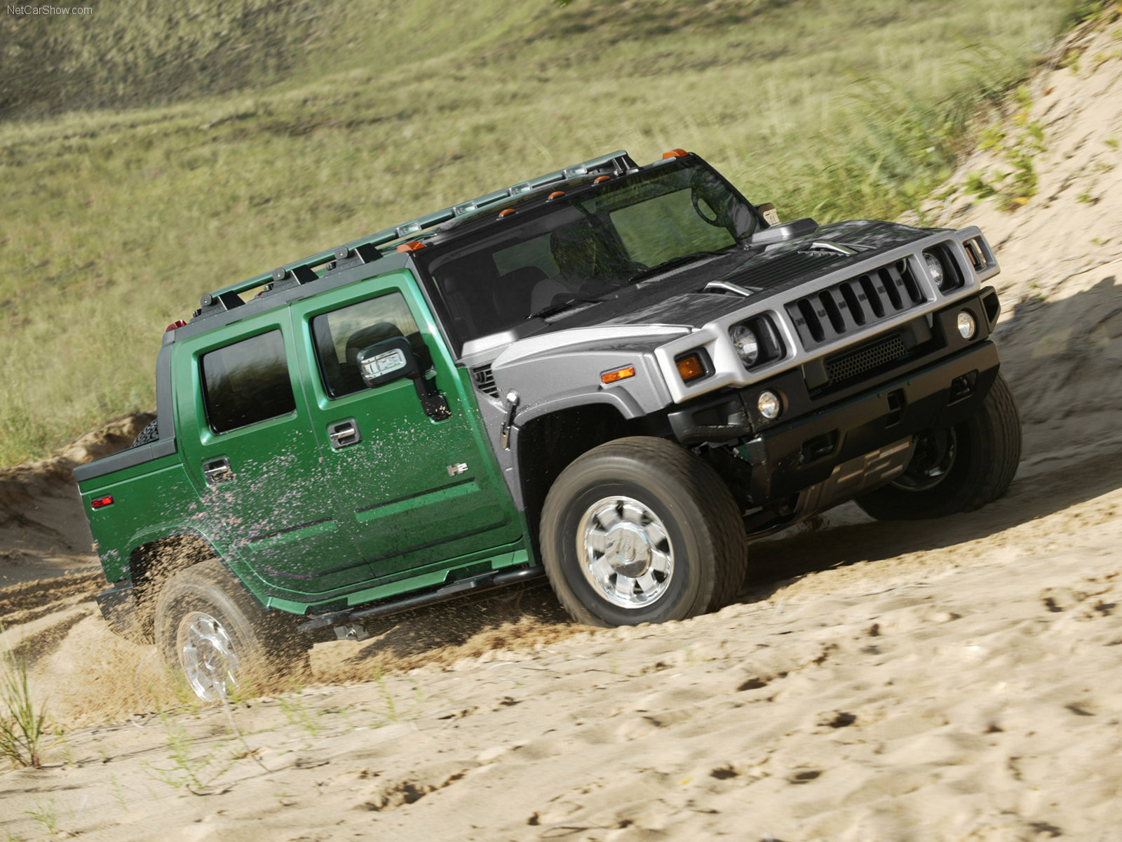 Car That Three Pakistani Hummers One With Huge Rims