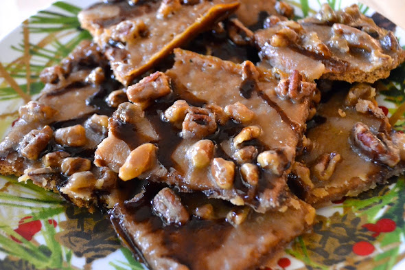 The Newfangled Housewife: Four Easy Sweet Recipes for Christmas Parties