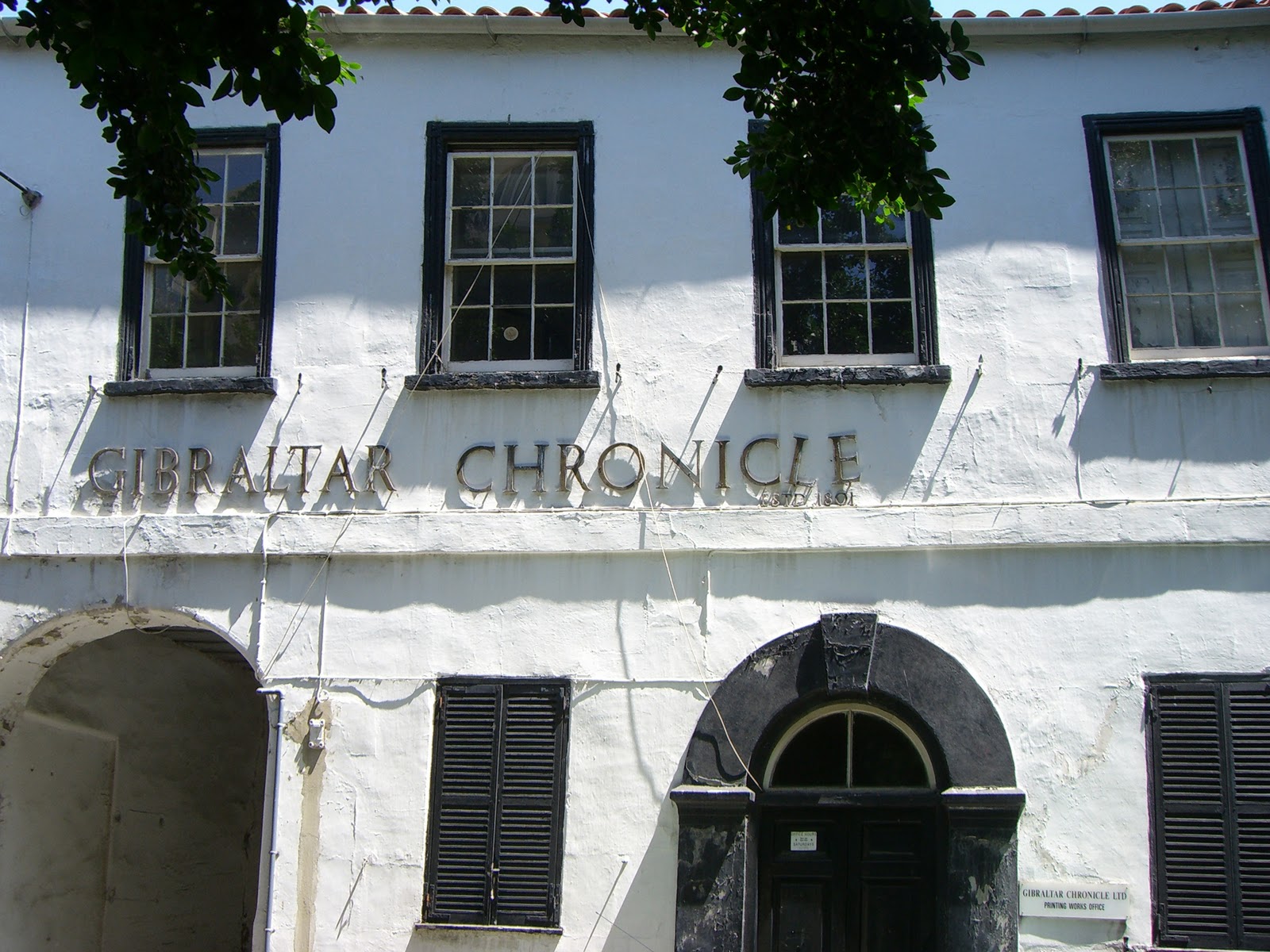 http://2.bp.blogspot.com/-YG77Y-87snk/Tp6avU4pbCI/AAAAAAAAAfY/yMlSvvCkkCY/s1600/Gibraltar_Chronicle_printers.jpg