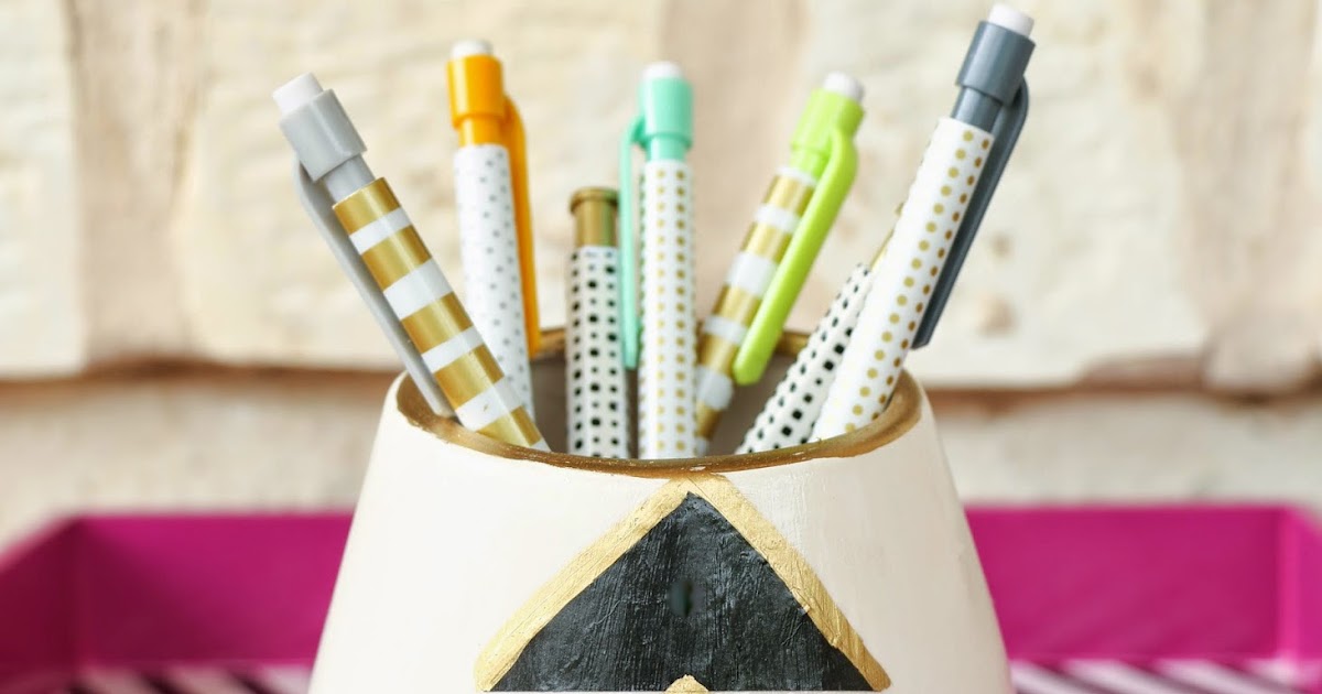 A Kailo Chic Life Tissue Paper Pencil Holder...