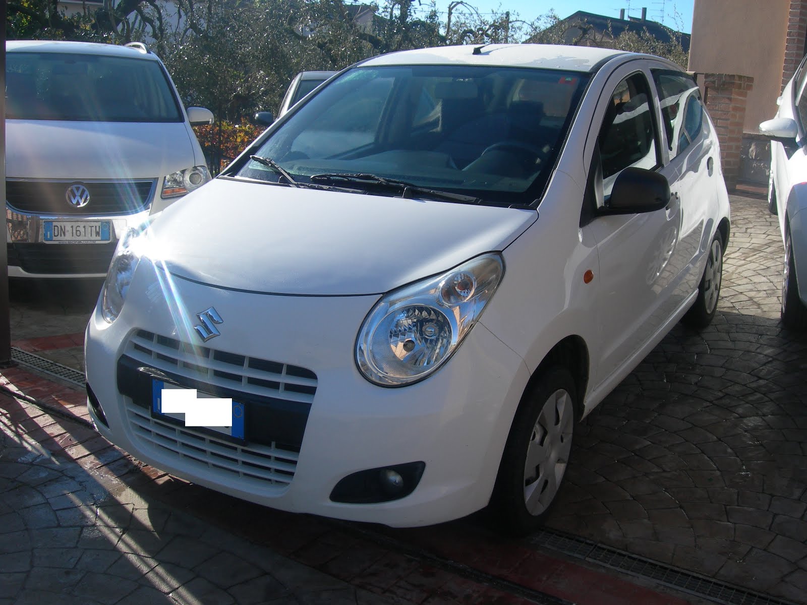 SUZUKI ALTO 1.0 CC IMMATRICOLAZIONE 2009 ACC:FULL OPTIONAL 60.000 KM PREZZO 3.800,00