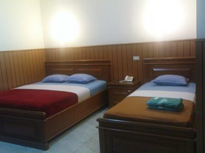 Daftar PENGINAPAN di BANDUNG Harga di BAWAH 100 Ribu - Daftar Hotel di ... daftar harga hotel di balikpapan 2013