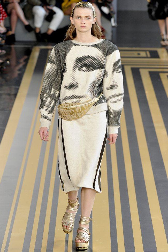 Hayat Hep Moda! Unique Ilkbahar 2012 Londra Moda Haftasi