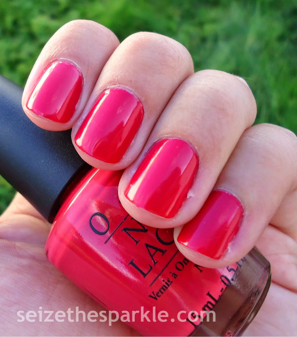 OPI Paint My Mojitoes Red