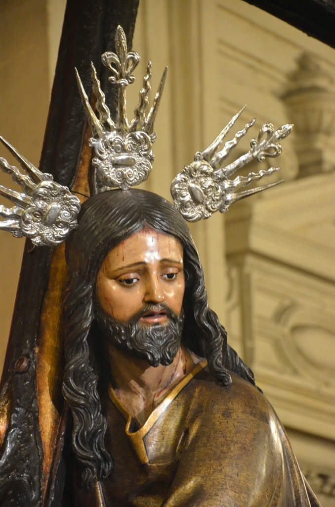 Santísimo Cristo de la Corona - Sevilla Santísimo Cristo de la Corona - Sevilla