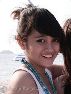 Foto Nabilah JKT48 Di Pantai Terbaru