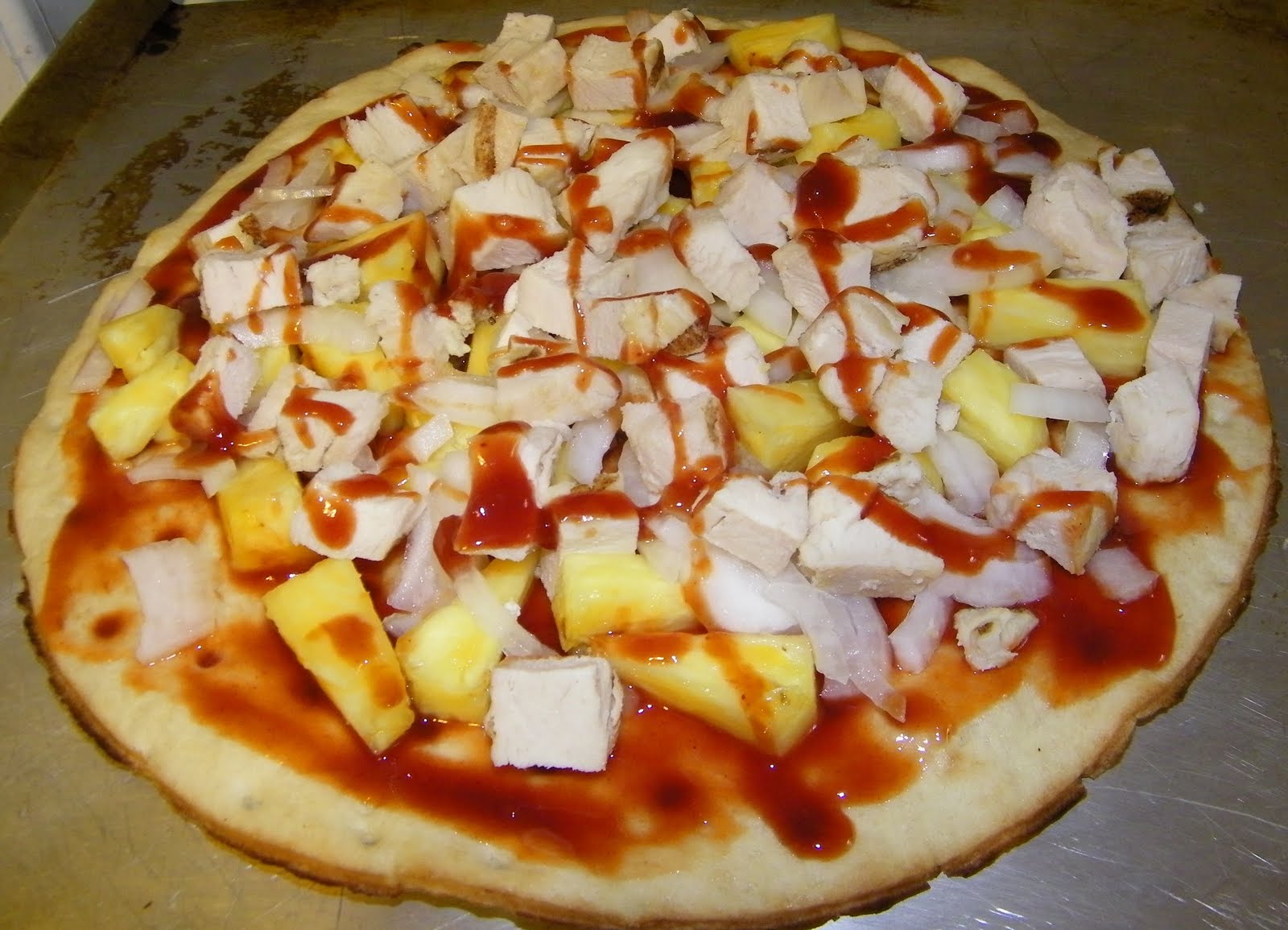 Costco Cuisine Pizza with Foster Farms Chicken Strips, Dole Pineapple