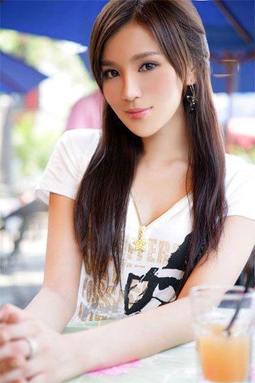 Beautiful Japanese Young Girls Pictures
