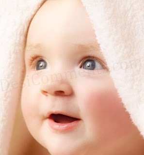 Cute-Baby-2012-Wallpaper