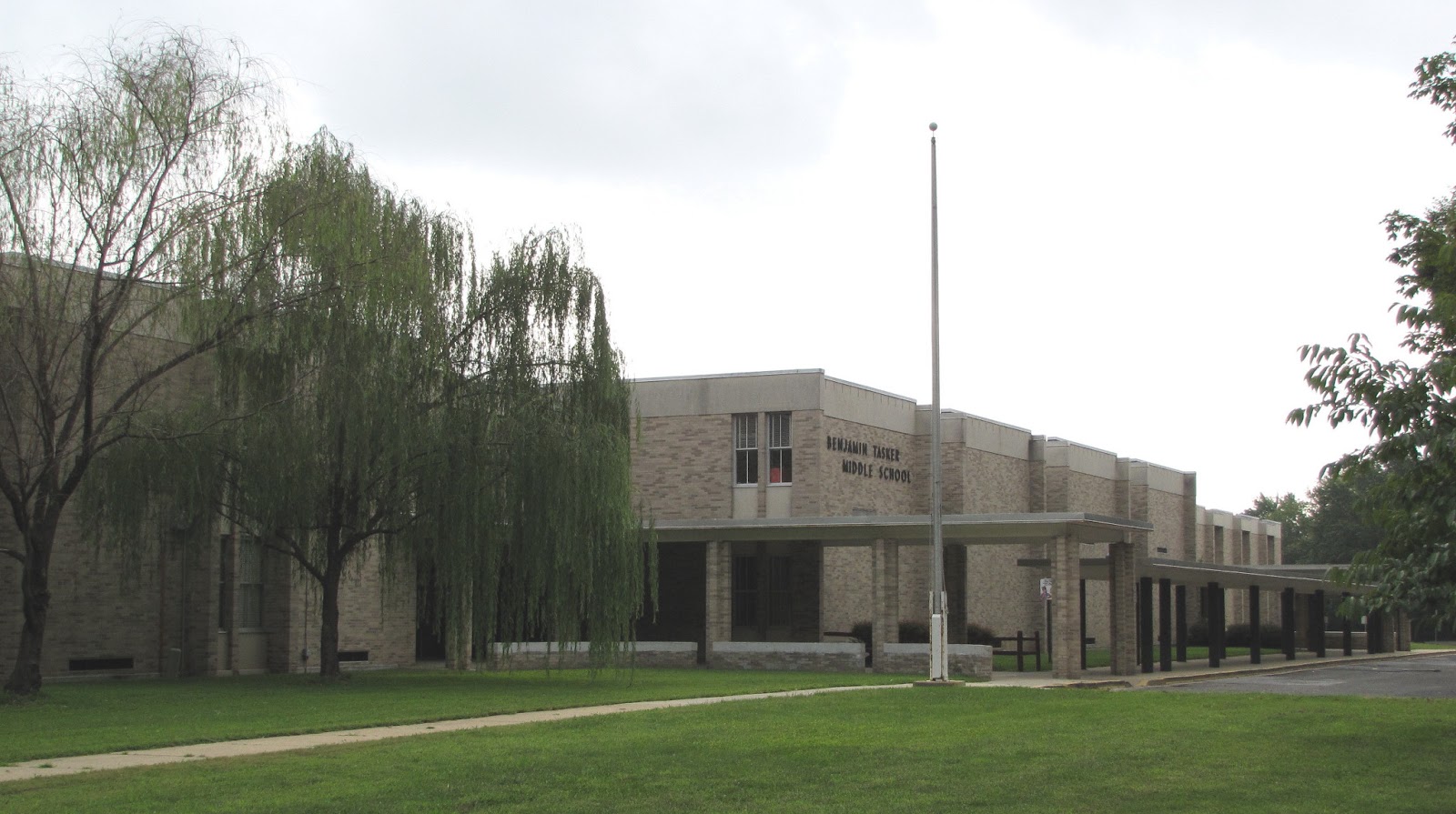 Bowie Living Timeline of Bowie Schools